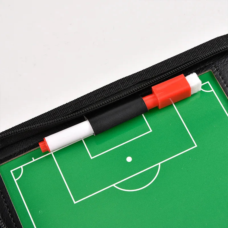 Tablero Táctico de Fútbol Magnético con Rotuladores y Portapapeles